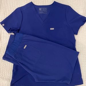 Gently used retired Royal blue figs scrubs size Small